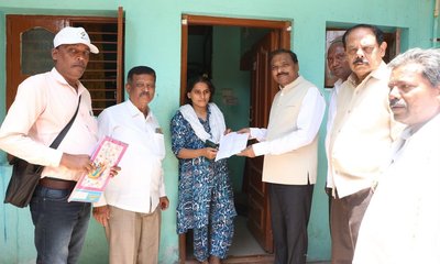 ಎಸ್‌ಐಆರ್ ಪ್ರಕ್ರಿಯೆ ಪರಿಶೀಲಿಸಿದ ಶಾಸಕ ಪುಟ್ಟಸ್ವಾಮಿಗೌಡ