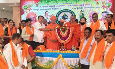ಪ್ರಸ್ತುತ ದುಡಿದು ಹಂಚಿ ತಿನ್ನುವ ಗುಣ ಬೇಕಿದೆ