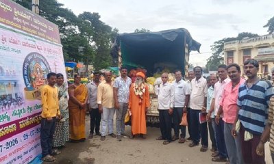 ಗೌರಿಬಿದನೂರಿನಿಂದ ತರಕಾರಿ, ದಿನಸಿ ಸಾಮಗ್ರಿಗಳ ರವಾನೆ