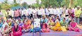 ಕಂದಾಯ ಇಲಾಖೆ ವಿರುದ್ಧ ರೈತರು ದಿಢೀರ್ ಪ್ರತಿಭಟನೆ