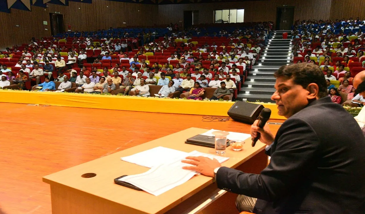 SIR: ಮತದಾರರ ಹಕ್ಕು–ಆಕ್ಷೇಪಣೆಗಳ ವಿಲೇವಾರಿಯಲ್ಲಿ ಪಾರದರ್ಶಕತೆ ಕಡ್ಡಾಯ: ಜಿಲ್ಲಾಧಿಕಾರಿ
