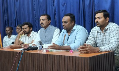 ಎಸ್‌ಐಆರ್‌ ಪ್ರಕ್ರಿಯೆಗೆ ಹೆಚ್ಚಿನ ಕಾಲಾವಕಾಶ ನೀಡುವಂತೆ ಆಗ್ರಹ