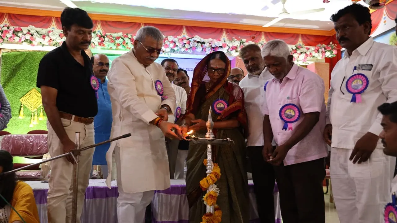 MLA Yashwant Rayagouda Patil: ನೌಕರರ ಸಮರ್ಪಕ ಕೆಲಸದಿಂದ ದೇಶದ ಅಭಿವೃದ್ದಿ: ಯಶವಂತರಾಯಗೌಡರು