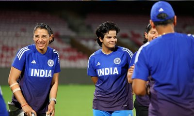 Women's World Cup: ಆಸೀಸ್‌ ಎದುರು ಸೆಮಿಸ್‌ಗೆ ಭಾರತ ವನಿತೆಯರು ಸಜ್ಜು!