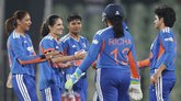 ಶ್ರೀಲಂಕಾ ಎದುರು ಟಿ20ಐ ಸರಣಿ ವಶಪಡಿಸಿಕೊಂಡ ಭಾರತ ವನಿತೆಯರು!