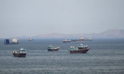 ಹೊರ್ಮುಜ್‌ನಲ್ಲಿ 2 ಹಡಗುಗಳ ಮೇಲೆ ಇರಾನ್ ದಾಳಿ