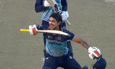 ಹರಿಯಾಣ ಎದುರು 45 ಎಸೆತಗಳಲ್ಲಿ ಶತಕ ಸಿಡಿಸಿದ ಇಶಾನ್‌ ಕಿಶನ್‌!