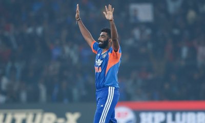 100 ಟಿ20ಐ ವಿಕೆಟ್‌ ಪೂರ್ಣಗೊಳಿಸಿದ ಜಸ್‌ಪ್ರೀತ್‌ ಬುಮ್ರಾ!