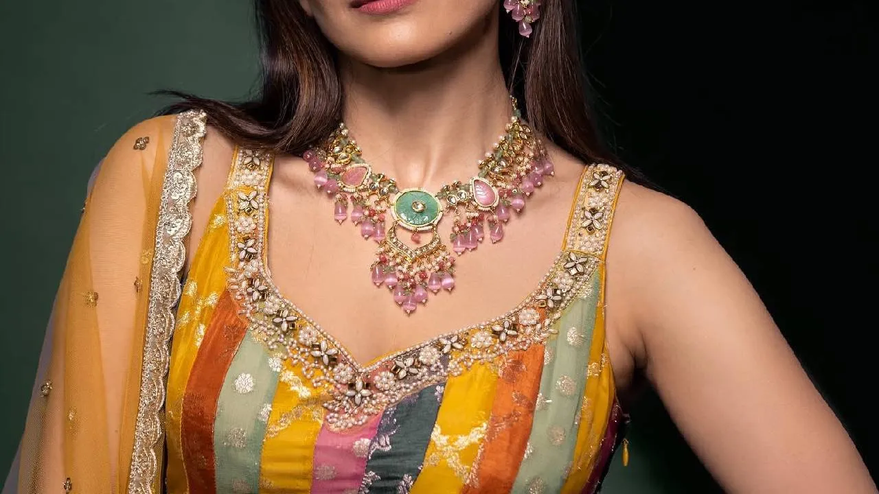 Jewel Fashion
