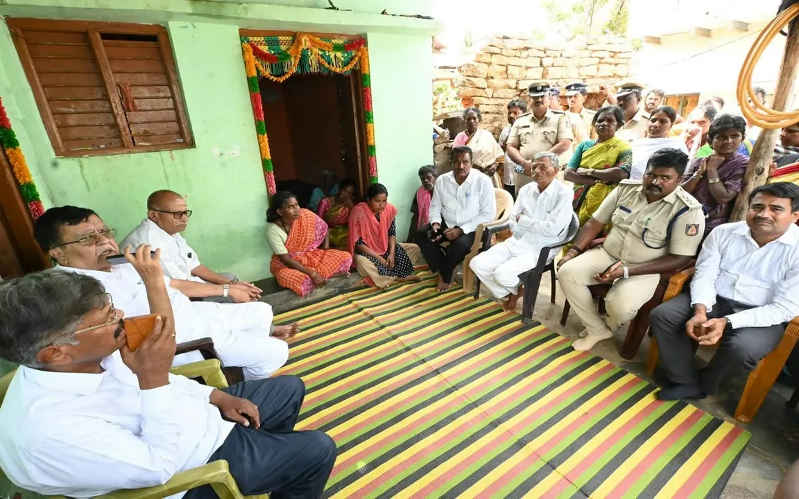 K N R in madhugiri 2