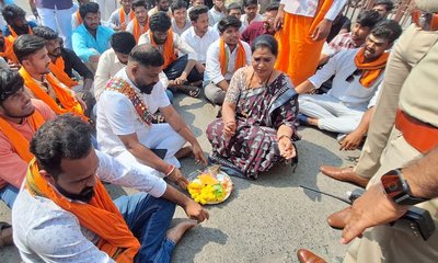 ಸ್ವಯಂಭೂ ಸೋಮೇಶ್ವರನಿಗೆ ಪೂಜೆ; ಹಿಂದೂ ಕಾರ್ಯಕರ್ತರ ಬಂಧನ