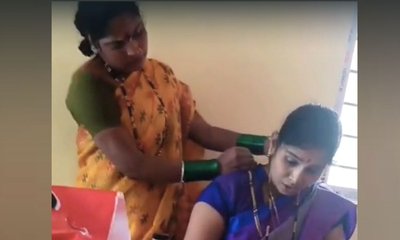 ಸಿಬ್ಬಂದಿಯಿಂದ ಮಸಾಜ್‌ ಮಾಡಿಸಿಕೊಂಡ ಮುಖ್ಯ ಶಿಕ್ಷಕಿ!