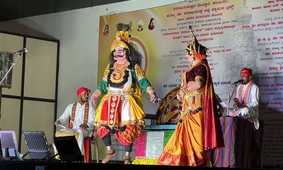 ಕರಾವಳಿಯ ಗಂಡುಕಲೆ ಕಂಡು ಮಂತ್ರಮುಗ್ಧರಾದ ಕಲಬುರಗಿ ಜನ