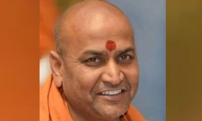 ಡಿಸಿ ನೋಟಿಸ್‌ ಬಳಿಕ ಬಾಗಲಕೋಟೆ ತೊರೆದ ಕನೇರಿ ಸ್ವಾಮೀಜಿ