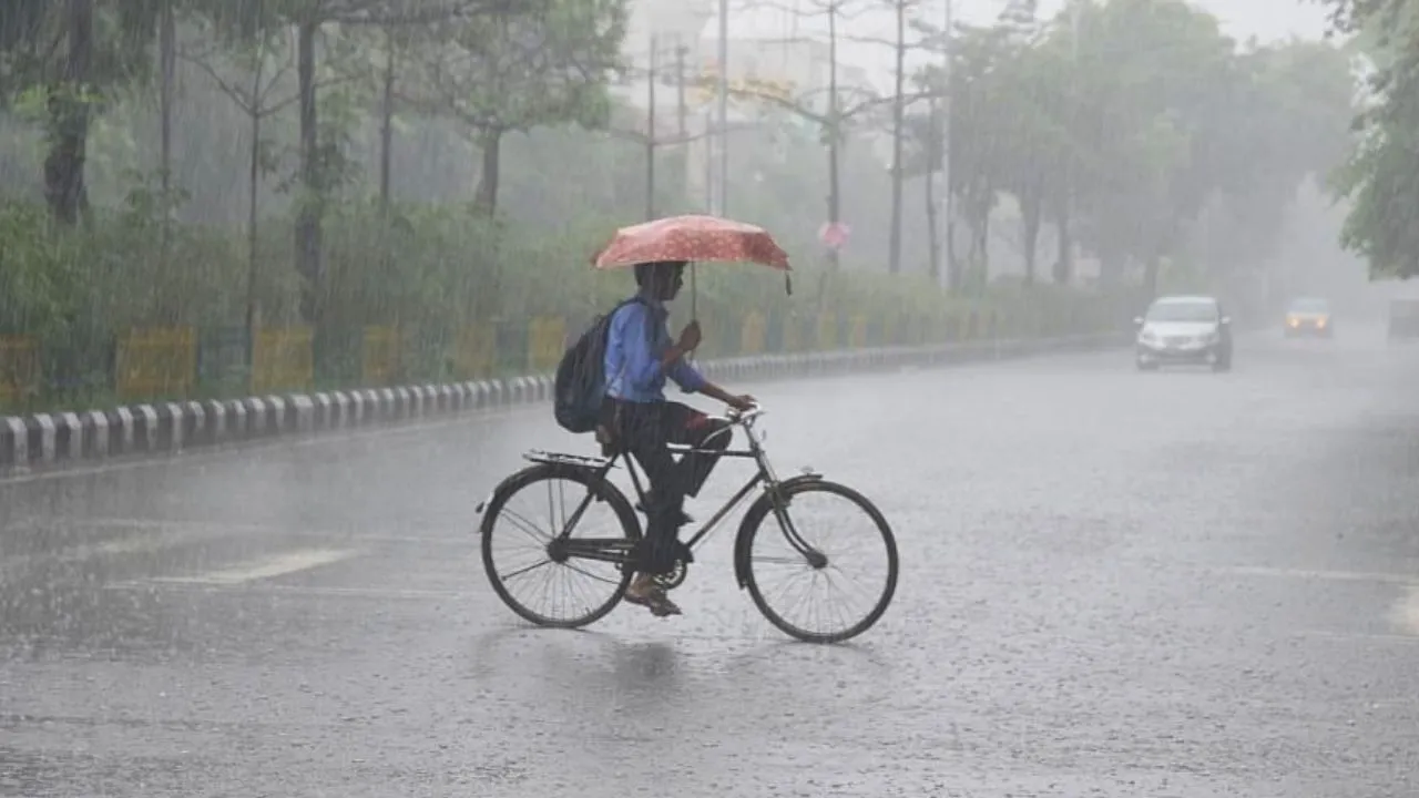 Karnataka Weather: ರಾಜ್ಯದಲ್ಲಿ ಮುಂದುವರಿದ ಚಳಿ, ಬೆಂಗಳೂರು ಮತ್ತಿತರೆಡೆ ತುಂತುರು ಮಳೆ ಸಾಧ್ಯತೆ