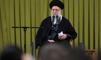 ಇರಾನ್‌ನ ಪ್ರಭಾವಿ ಸರ್ವೋಚ್ಚ ನಾಯಕನಾಗಿ ಖಮೇನಿ ಬದಲಾಗಿದ್ದು ಹೇಗೆ?