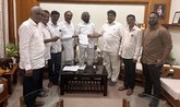 ಮೂರು ಎಕರೆಗಿಂತ ಒಳಗಿನ ಅರಣ್ಯ ಭೂ ಒತ್ತುವರಿದಾರರ ಹಿತ ರಕ್ಷಣೆಗೆ ಬದ್ಧ