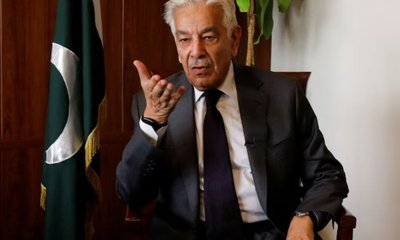 ಟಾಯ್ಲೆಟ್ ಪೇಪರ್‌ಗಿಂತಲೂ ಕಡೆಯಾಯ್ತಾ ಪಾಕಿಸ್ತಾನ?