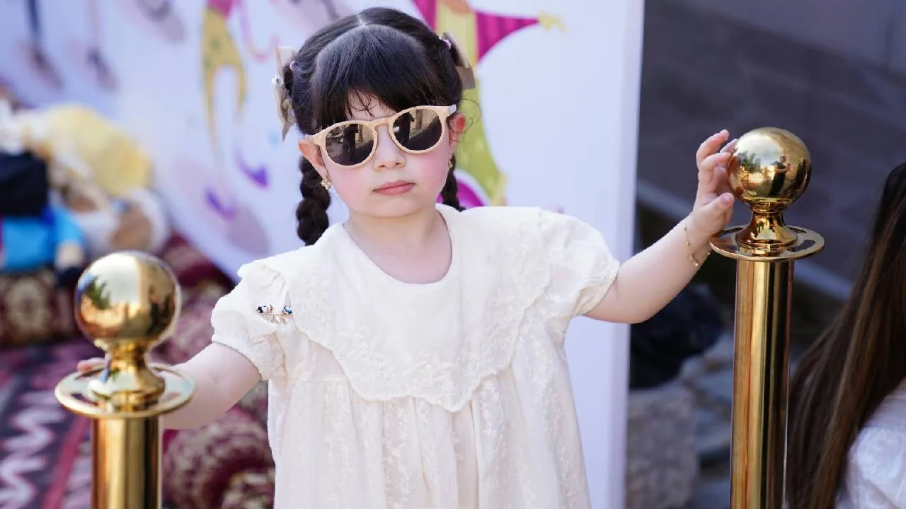 Kids Fashion 2025: ಮಕ್ಕಳ ಸ್ಟೈಲಿಂಗ್‌ಗೆ ಸೇರಿದ ಕಲರ್‌ಫುಲ್ ಫಂಕಿ ಸನ್ ಗ್ಲಾಸ್ - Image 4