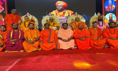 ನಾಡಿಗೆ ವೀರಶೈವ ಲಿಂಗಾಯತ ಧರ್ಮದ ಕೊಡುಗೆ ಅಪಾರ