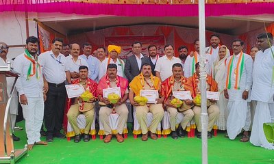 ಸ್ವಾತಂತ್ರ ಹೋರಾಟಗಾರರ ಬದುಕು ನಮಗೆಲ್ಲ ಆದರ್ಶ