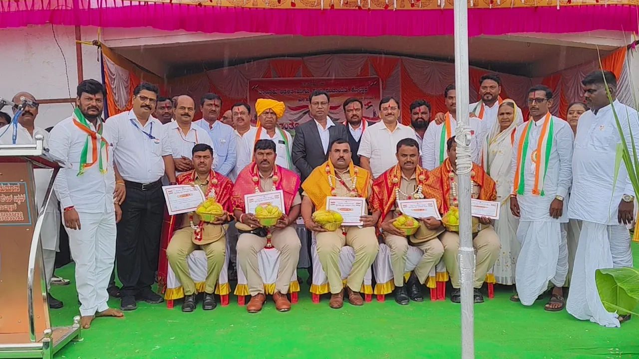 ಸ್ವಾತಂತ್ರ ಹೋರಾಟಗಾರರ ಬದುಕು ನಮಗೆಲ್ಲ ಆದರ್ಶ: ತಹಶೀಲ್ದಾರ ಎಸ್.ಎಂ ಮ್ಯಾಗೇರಿ