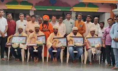 ಪತ್ರಕರ್ತರ ಸಮಸ್ಯೆಗಳನ್ನು ಸರ್ಕಾರ ಆಲಿಸಲಿ: ವೀರಭದ್ರ ಶಿವಾಚಾರ್ಯ ಸ್ವಾಮೀಜಿ