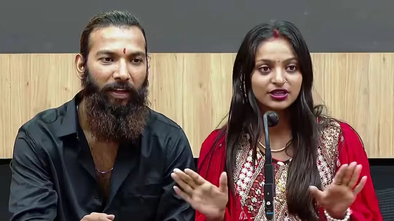 Monalisa Bhosle: ಕುಂಭಮೇಳದ ಹುಡುಗಿ ಮೊನಾಲಿಸಾ ಭೋಸ್ಲೆ ಗರ್ಭಿಣಿ; ಪೊಲೀಸರಿಗೆ ತಿಳಿಸಿದ ಪತಿ ಫರ್ಮಾನ್