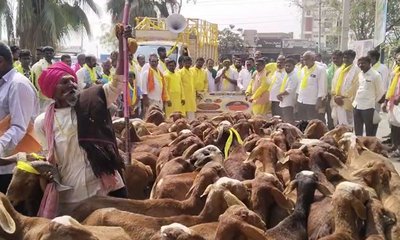 ಕುರುಬರಿಗೆ ಎಸ್‌ಟಿ ಪ್ರಮಾಣಪತ್ರ ನೀಡಲು ಆಗ್ರಹಿಸಿ ಯಾದಗಿರಿಯಲ್ಲಿ ಪ್ರತಿಭಟನೆ