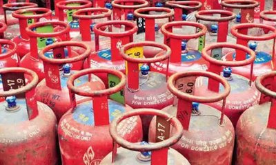 ಎಲ್‌ಪಿಜಿ ಸಿಲಿಂಡರ್‌ ಬೆಲೆ 10 ರೂ. ಇಳಿಕೆ, ಬೆಂಗಳೂರಿನಲ್ಲಿ ಎಷ್ಟಿದೆ ನೋಡಿ