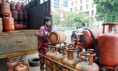 ರಾಜ್ಯಗಳಿಗೆ 5 ಕೆಜಿ ಸಿಲಿಂಡರ್ ಹಂಚಿಕೆಯನ್ನು ದ್ವಿಗುಣಗೊಳಿಸಿದ ಕೇಂದ್ರ