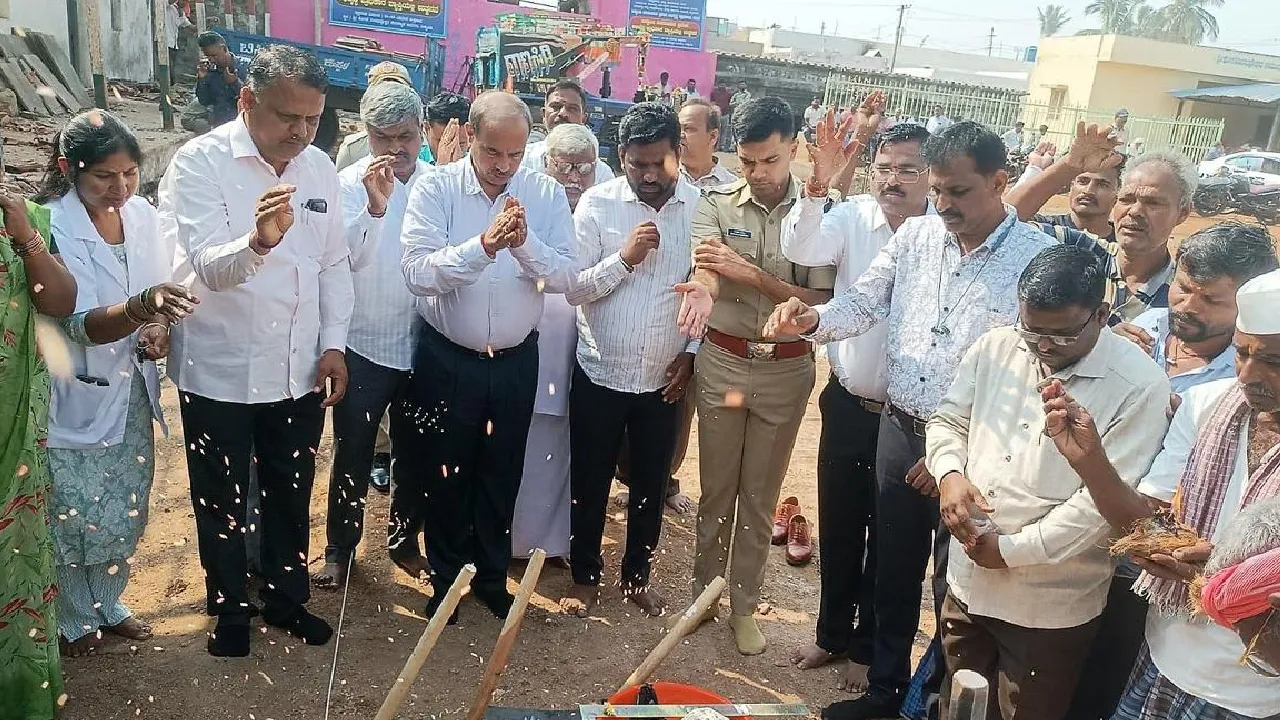 ಲಕ್ಕುಂಡಿ ಉತ್ಖನನದ ವೇಳೆಯಲ್ಲಿ ದೊಡ್ಡ ಹಾವು ಪತ್ತೆ! ಬೆಚ್ಚಿ ಬಿದ್ದ ಅಧಿಕಾರಿಗಳು