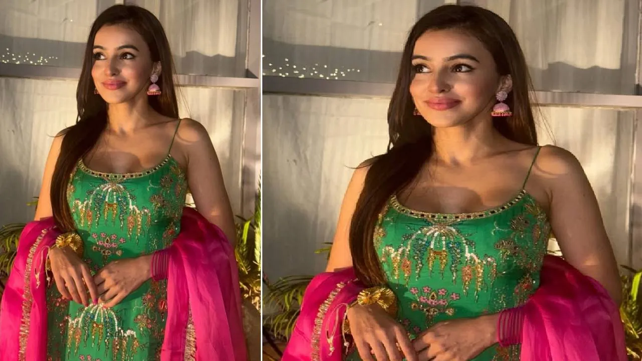 Summer Fashion 2026: ಸಮ್ಮರ್‌ ವೆಡ್ಡಿಂಗ್‌ ಫ್ಯಾಷನ್‌ಗೆ ಕಾಲಿಟ್ಟ ಸ್ಟ್ರಾಪ್‌ ಕುರ್ತಾ-ಧೋತಿ - Image 2