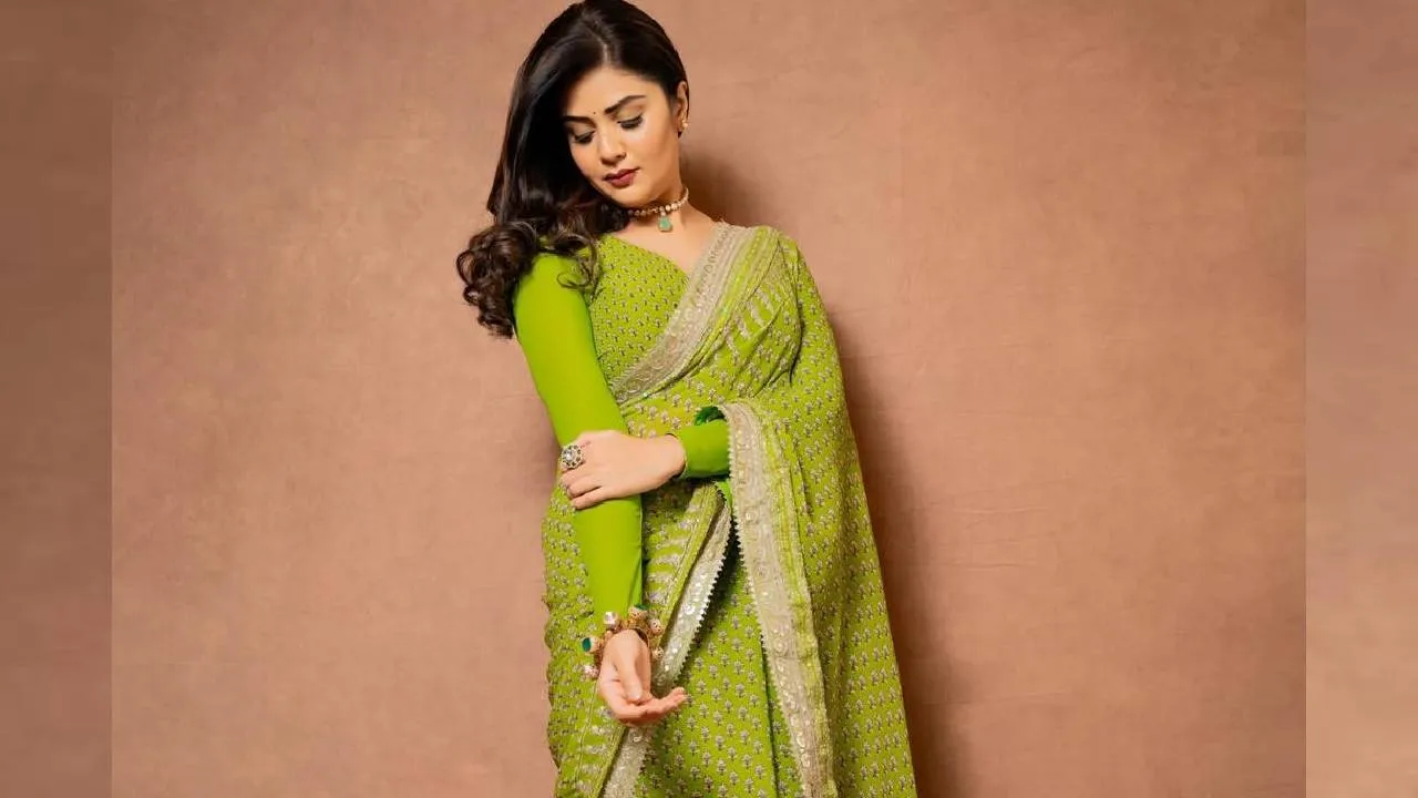 Saree Fashion 2026: ವೈಬ್ರೆಂಟ್‌ ಕಲರ್‌ಗಳಲ್ಲೂ ಬಂತು ಜಾರ್ಜೆಟ್‌ ಸೀರೆಗಳು - Image 4