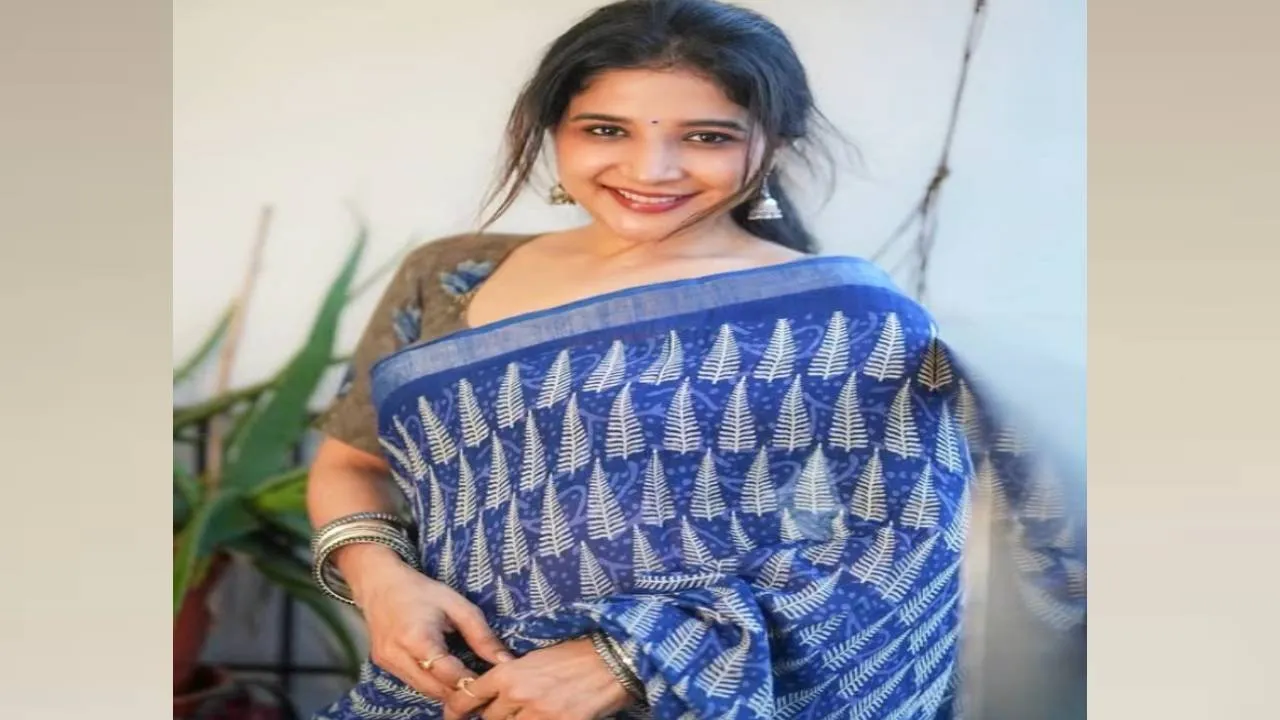 Saree Fashion 2026: ಸಾಕ್ಷಿ ಅಗರ್ವಾಲ್‌ ಹ್ಯಾಂಡ್‌ಲೂಮ್‌ ಸೀರೆ ಮೇಲೆ ಜೆನ್‌ ಜಿ ಯುವತಿಯರ ಕಣ್ಣು - Image 2
