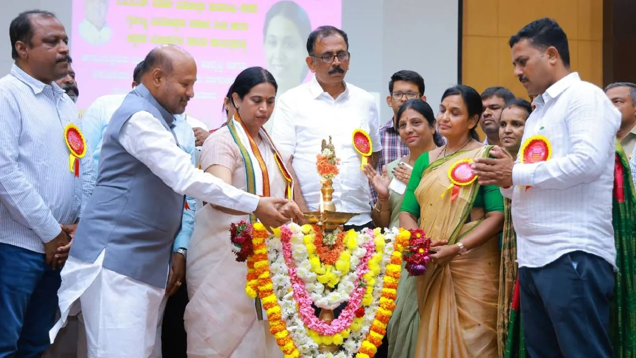 Karnataka Anganwadis: ರಾಜ್ಯದಲ್ಲಿ ಅಂಗನವಾಡಿ ಆರಂಭವಾಗಿ 50 ವರ್ಷ; ನ.28ಕ್ಕೆ ಮೂರು ಪ್ರಮುಖ ಯೋಜನೆಗಳಿಗೆ ಚಾಲನೆ