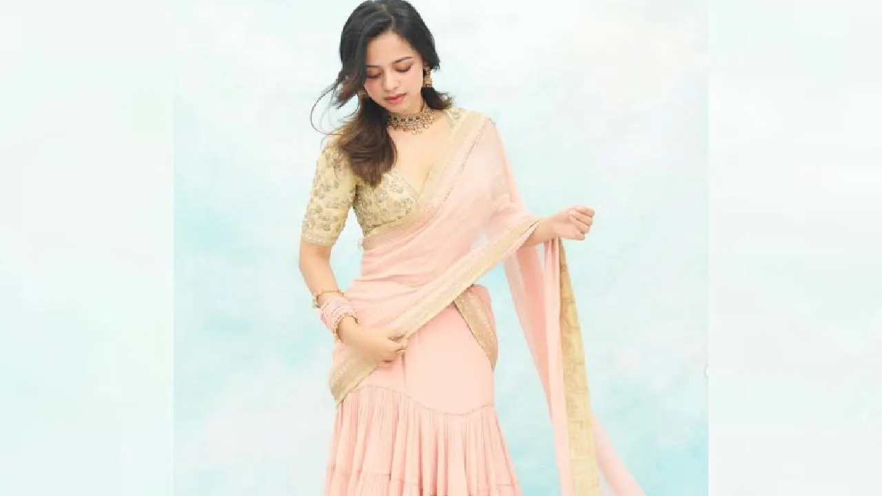 Lehenga Saree Fashion 2026: ಜೆನ್‌ ಜಿ ಯುವತಿಯರಿಗೆ ಪ್ರಿಯವಾಯ್ತು ಲೆಹೆಂಗಾ ಸೀರೆ ಸೆಟ್‌ - Image 3