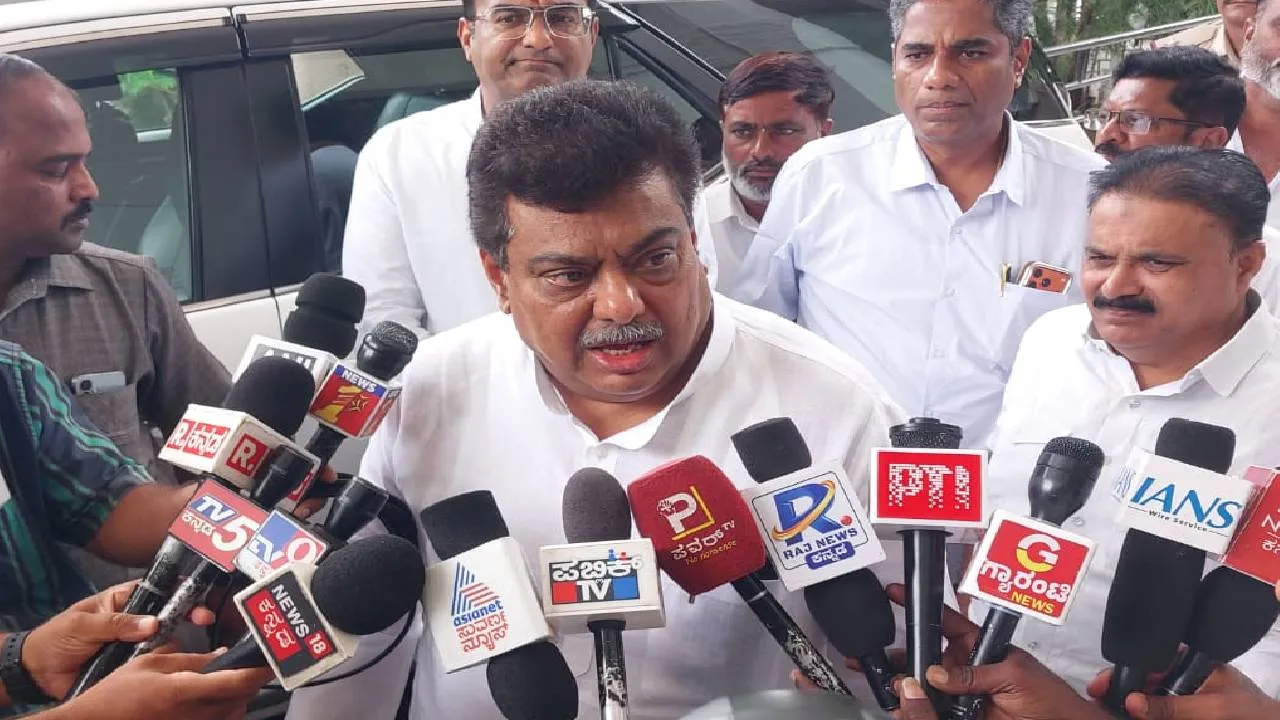 ಬಿಡದಿ ಟೌನ್‌ಶಿಪ್ ವಿರೋಧದ ಹಿಂದೆ ಜೆಡಿಎಸ್ ರಾಜಕೀಯ ಹಿತಾಸಕ್ತಿಯಿದೆ: ಎಂ.ಬಿ. ಪಾಟೀಲ್‌ ಆರೋಪ