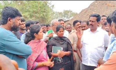 ತ್ಯಾಜ್ಯ ಘಟಕ ಬೆಂಕಿಗೆ ಕಂಗಾಲಾದ ಗ್ರಾಮಸ್ಥರು: ಸ್ಥಳಕ್ಕೆ ಧಾವಿಸಿದ ಶಾಸಕ