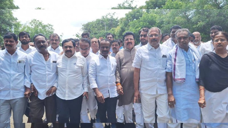 MLC N. Ravikumar (1)