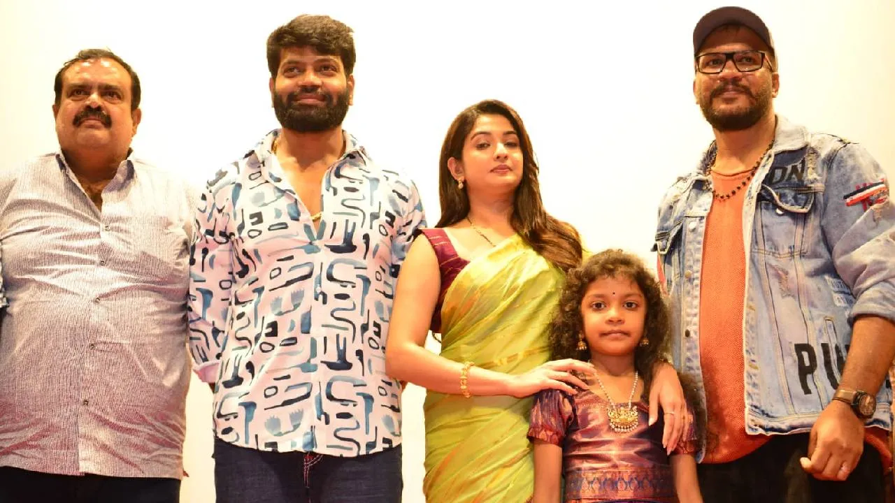 Maadeva Movie: ವಿನೋದ್ ಪ್ರಭಾಕರ್ ಅಭಿನಯದ ʼಮಾದೇವʼ ಚಿತ್ರದ ‘ಎದೇಲಿ ತಂಗಾಳಿʼ ಸಾಂಗ್‌ ಔಟ್‌ - Image 1