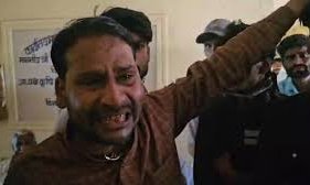 ಮಂಡಿ ವಿವಾದದಿಂದ ಹರಾಜು ಸ್ಥಗಿತ; ರೈತನ ಕಣ್ಣೀರು