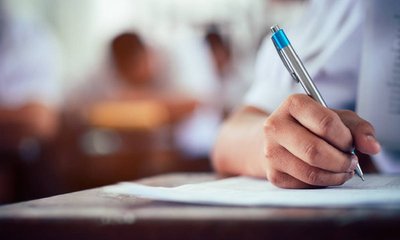 ಹೆರಿಗೆಯಾದ 10 ದಿನಕ್ಕೆ ನವಜಾತ ಶಿಶುವಿನೊಂದಿಗೆ ಪರೀಕ್ಷೆ ಬರೆದ ಯುವತಿ!