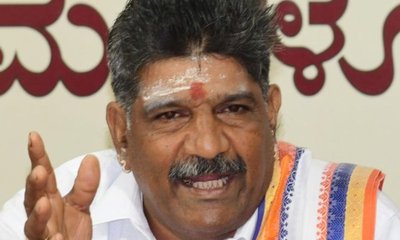 ಏನೂ ಕಿತ್ಕೊಳೋಕೆ ಆಗಲ್ಲ; ನಾಲಿಗೆ ಹರಿಬಿಟ್ಟ ಮಹೇಶ್‌ ತಿಮರೋಡಿ!