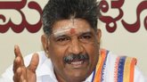 ಏನೂ ಕಿತ್ಕೊಳೋಕೆ ಆಗಲ್ಲ; ನಾಲಿಗೆ ಹರಿಬಿಟ್ಟ ಮಹೇಶ್‌ ತಿಮರೋಡಿ!