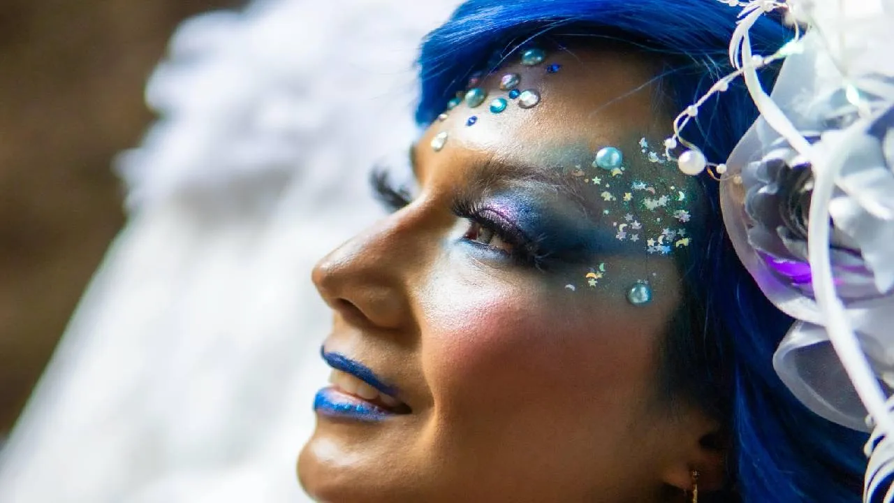 Aqua Makeup: ಸಮ್ಮರ್‌ನಲ್ಲಿ ನಯಾ ಕಾನ್ಸೆಪ್ಟ್‌ನಲ್ಲಿ ಮರಳಿದ ಅಕ್ವಾ ಐ ಮೇಕಪ್‌ - Image 4