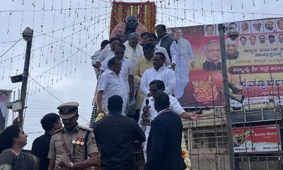 ಸರ್ದಾರ್ ವಲ್ಲಭಭಾಯ್ ಪಟೇಲ್ ಪುತ್ಥಳಿಗೆ ಸಿಎಂ ಮಾಲಾರ್ಪಣೆ