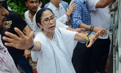 ಬಂಗಾಳದಲ್ಲಿ ಟಿಎಂಸಿ-ಬಿಜೆಪಿ ನಡುವೆ ವಾಗ್ವಾದ