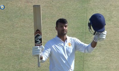 ಜಮ್ಮು ಮತ್ತು ಕಾಶ್ಮೀರ ಎದುರು ಹಿನ್ನಡೆಯ ಭೀತಿಯಲ್ಲಿ ಕರ್ನಾಟಕ!