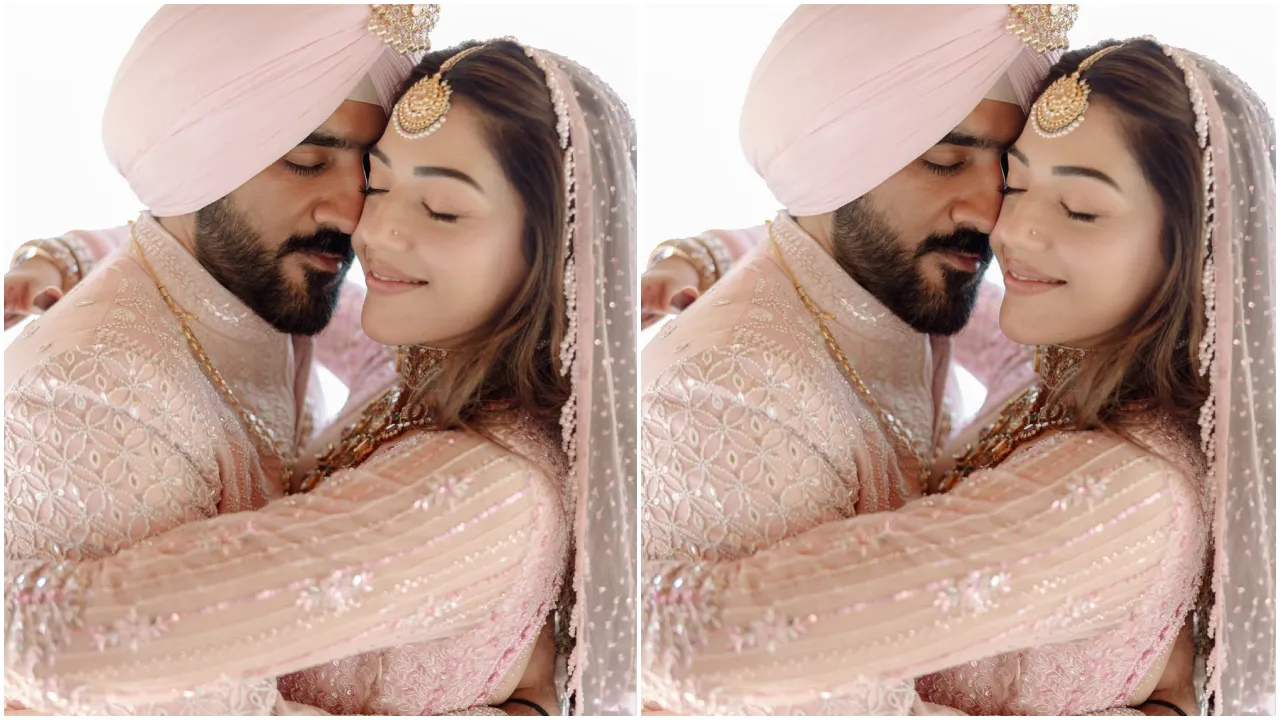 Photos: ದಾಂಪತ್ಯ ಬದುಕಿಗೆ ಕಾಲಿಟ್ಟ ನಟಿ ಮೆಹ್ರೀನ್ ಪಿರ್ಝಾದಾ; ಹಿಮಾಚಲ ಪ್ರದೇಶದಲ್ಲಿ ಅರ್ಷ್‌ ಔಲಕ್ ಜೊತೆ ಅದ್ದೂರಿಯಾಗಿ ನಡೆದ ವಿವಾಹ - Image 1